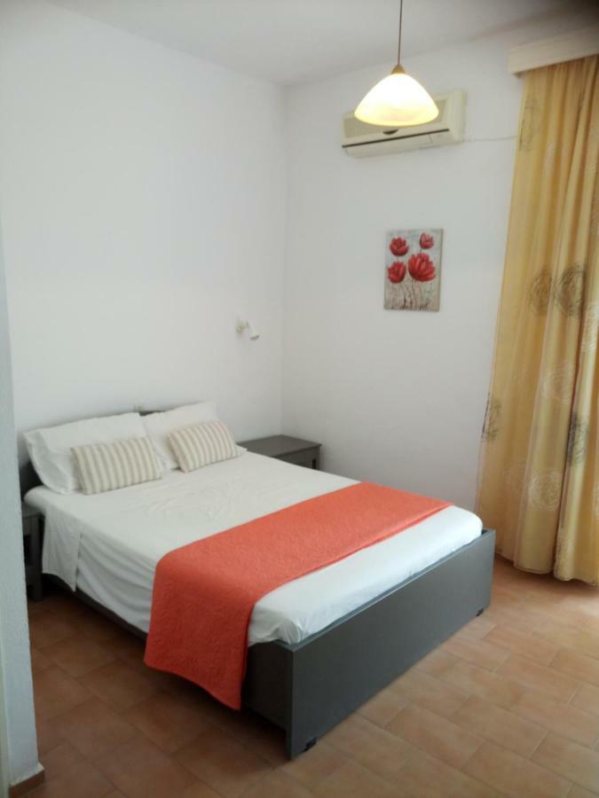 Poseidon Studios Apartment *